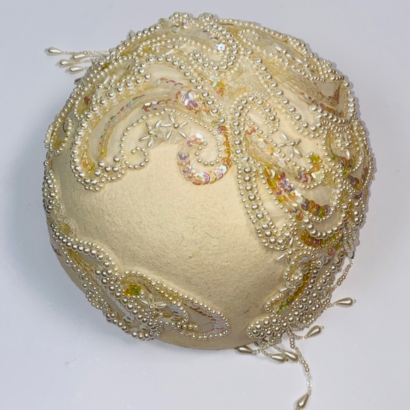 Vintage Bollman Hat Club Pearl And Sequin Applique Pillbox Millinery Hat - Picture 9 of 11